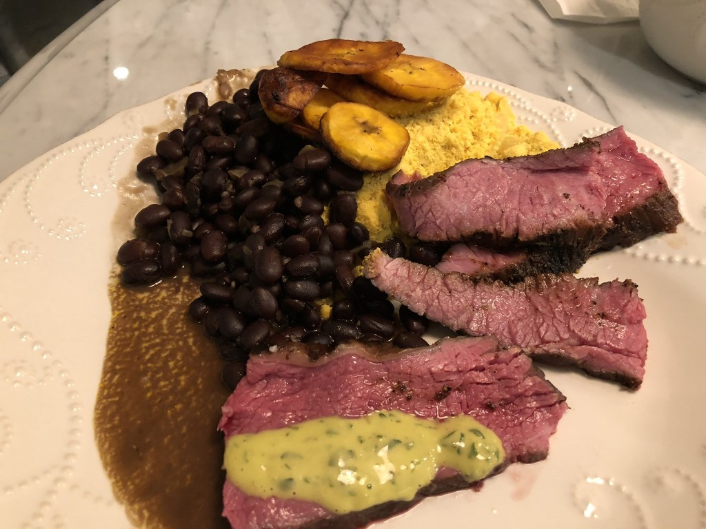 Picanha with black beans and plantains