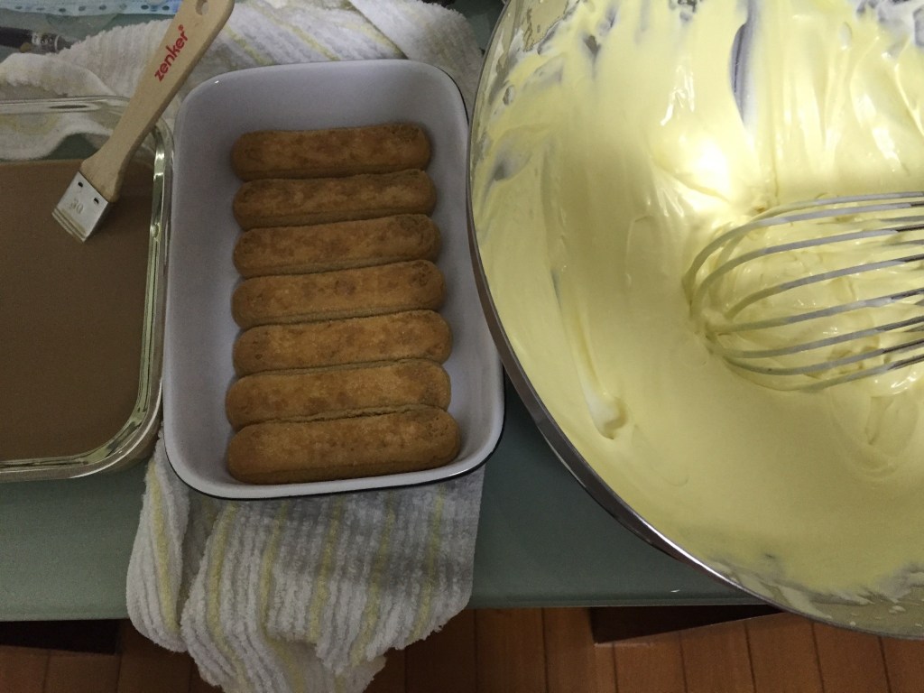 Assembling tiramisu