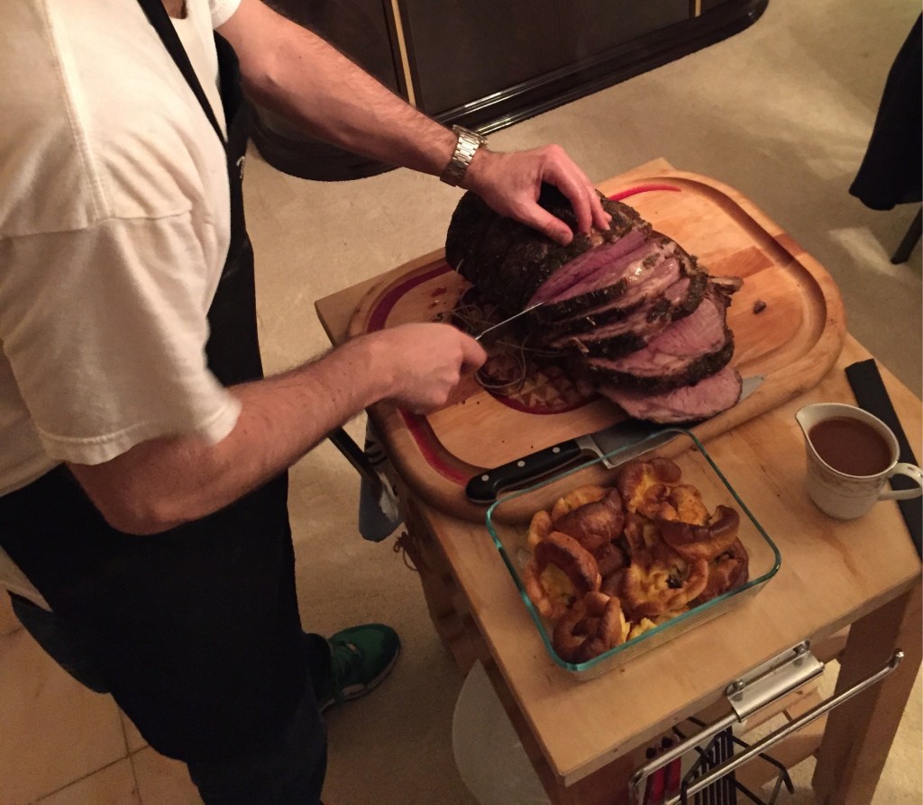 Carving prime rib