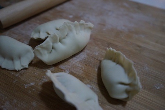 Pleating dumplings