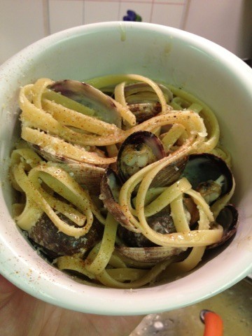 Linguine with clams