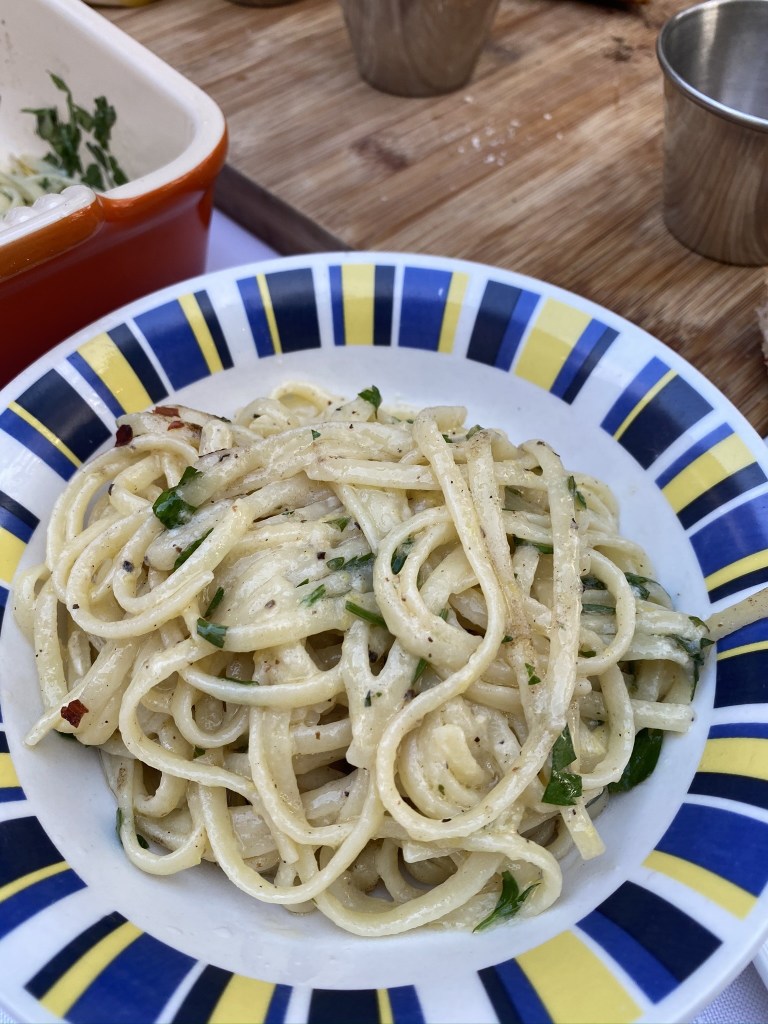 Linguine with herbs