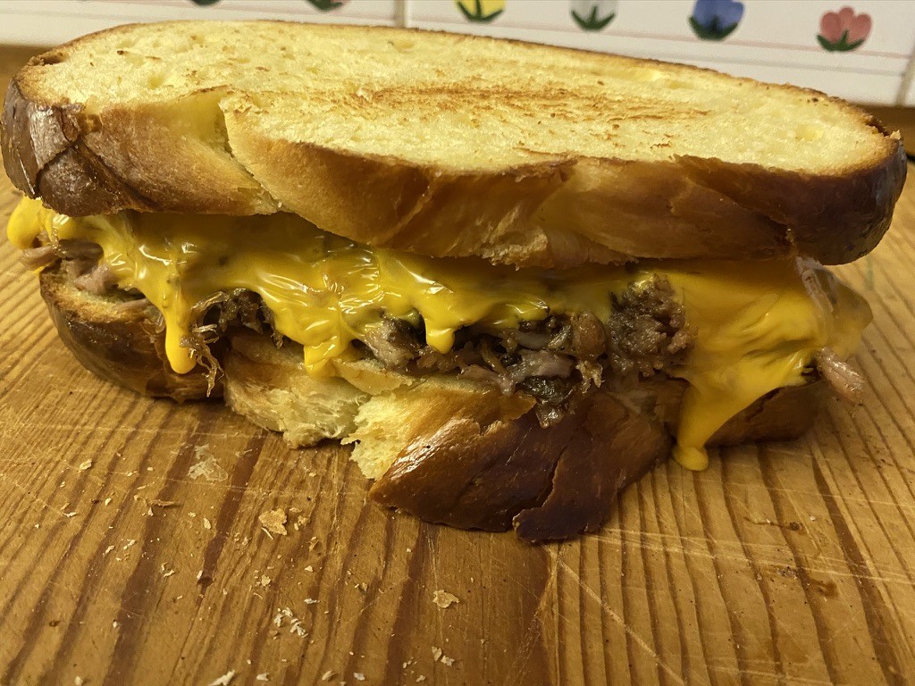 Grilled cheese melt